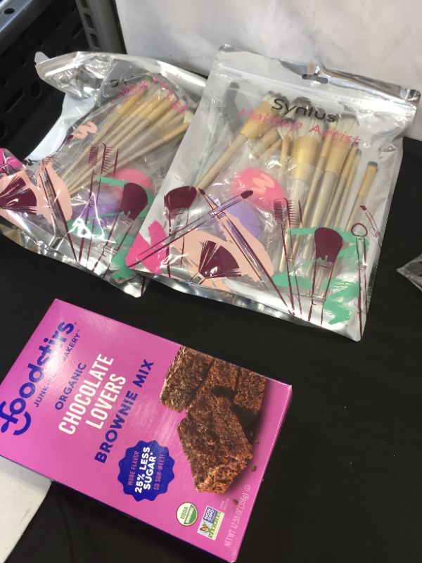 Photo 1 of BUNDLE OF 2 PACK OF BRUSHES AND BOX OF BROWNIE MIX EXP 03/2022