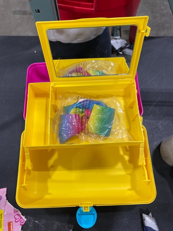 Photo 3 of Caboodles Jojo Siwa - On-the-go Girl Costmetic Organizer Make-up & Accessory Carry Case Includes Jojo Siwa Bow, Pink Over Yellow
