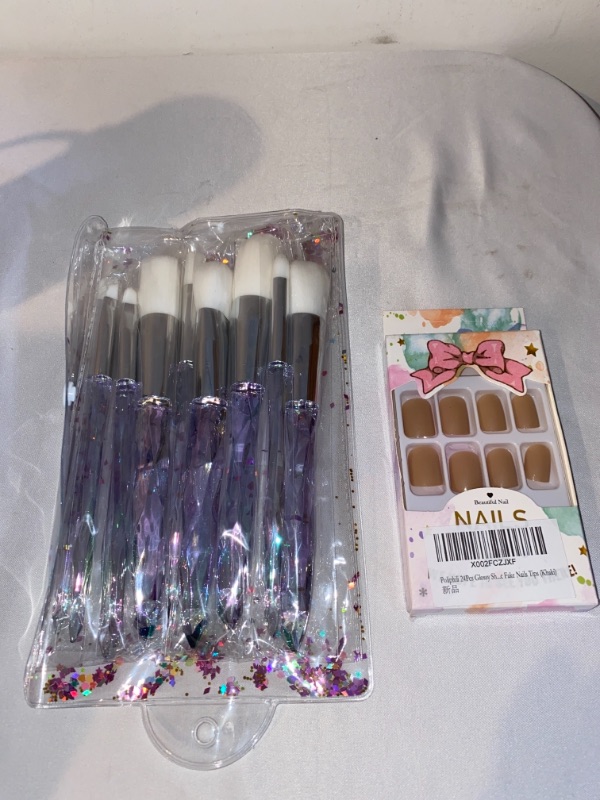 Photo 1 of 2PC LOT
10PC MAKEUP BRUSHES, WHITE/CLEAR

24PC BEAUTIFUL FAKE PRESS ON NAILS, KHAKI NUDE