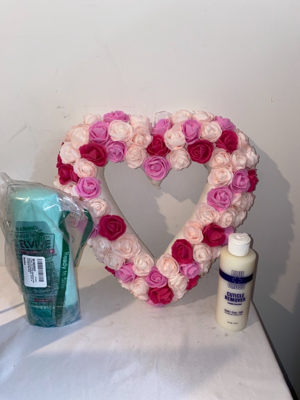 Photo 4 of 3PC LOT
Orrhyunii 13" Wreath Floral Rose Wall Wreaths Heart Shaped Artificial Simulation Decorative Valentine's Day Front Door Decorations Flowers for Home, Wedding, Staircase, Party

L'Oréal Paris Hair Expert Extraordinary Clay Conditioner, 12.6 fl. oz.
