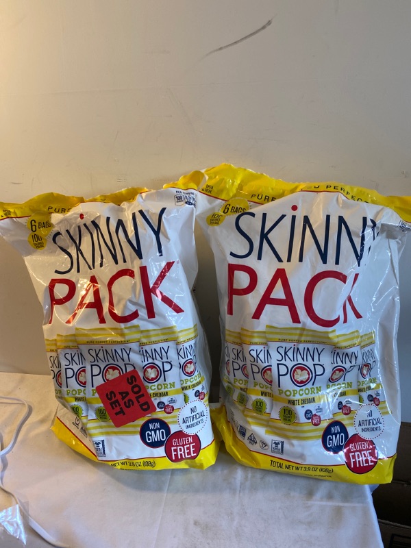 Photo 4 of 4PC LOT
SkinnyPop Orignal Popcorn, 4.4oz Grocery Size Bags, Skinny Pop, Healthy Popcorn Snacks, Gluten Free, EXP 11/08/2021, 2 COUNT

SkinnyPop White Cheddar Popcorn, Skinny Pack, 6ct, 0.65oz Individual Snack Size Bags, Skinny Pop, Healthy Popcorn Snacks,