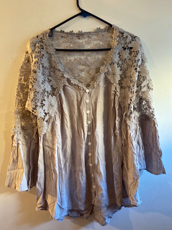 Photo 1 of WOMEN'S LACE AND FRNT BUTTON LONG SLEEVE BLOUSE, SIZE M, GREY