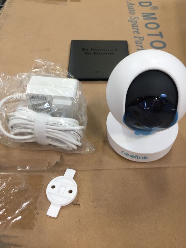 Photo 2 of 4mp HP Indoor Home Security Camera Plug-in Wi-Fi  Reolink E1 Pro