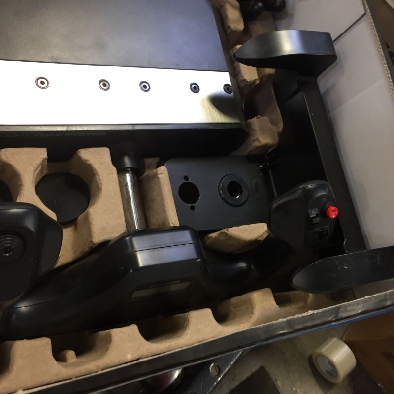 Photo 4 of Logitech Saitek Pro Flight Yoke & Throttle Quadrant System