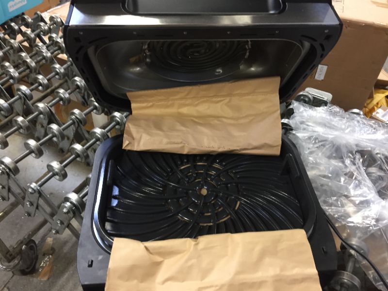 Photo 1 of Ninja Foodi XL 5-in-1 Indoor Grill with 4-Quart Air Fryer, Roast, Bake, Dehydrate, BG500A
