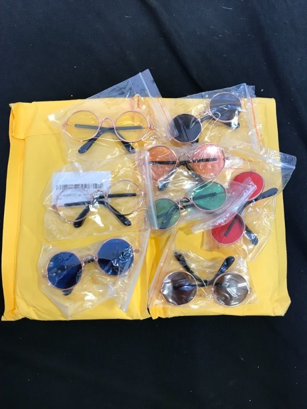 Photo 2 of 2 pack - 8 Pcs Cute Small Cats Dogs Sunglasses Retro Round Metal Prince Sunglasses Set Funny Cosplay Glasses Toys Photos Props Accessories (8 Pack Color Mix)
