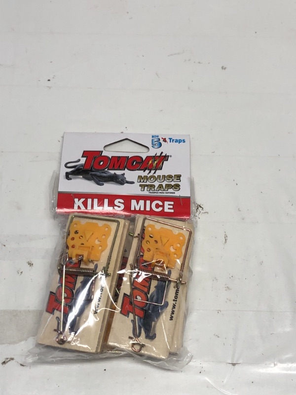 Photo 1 of 5 PACK MOUSE TRAPS 