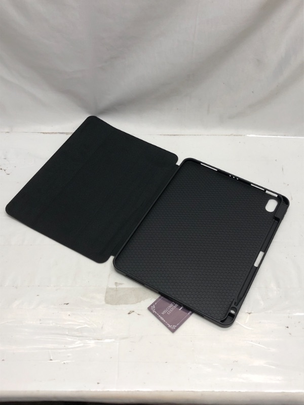 Photo 1 of IPAD AIR 4 10.9 INCH CASE 