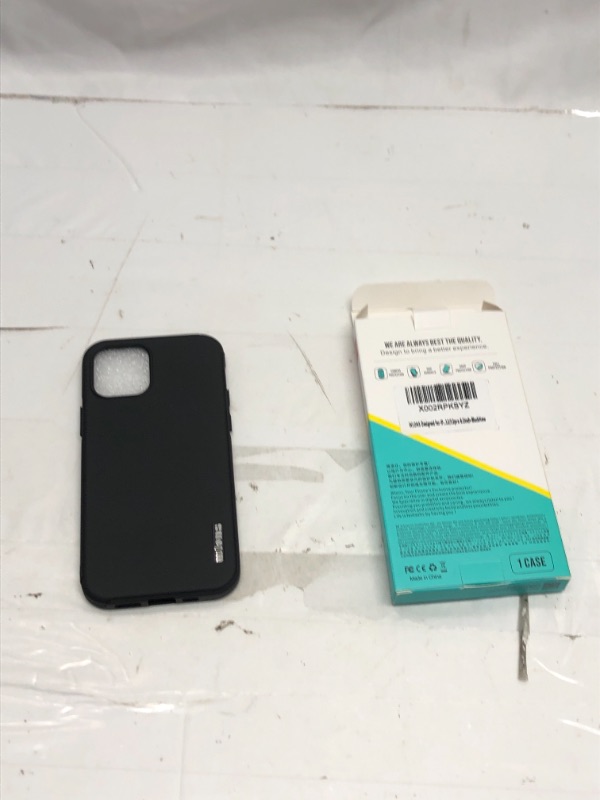 Photo 1 of IPHONE 12/12PRO PHONE CASE BLACK 