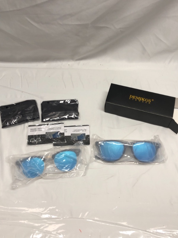 Photo 1 of 2 PACK POLARIZED SUNGLASSES