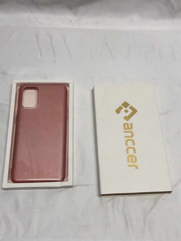 Photo 1 of 9R 5G PHONE CASE PINK 