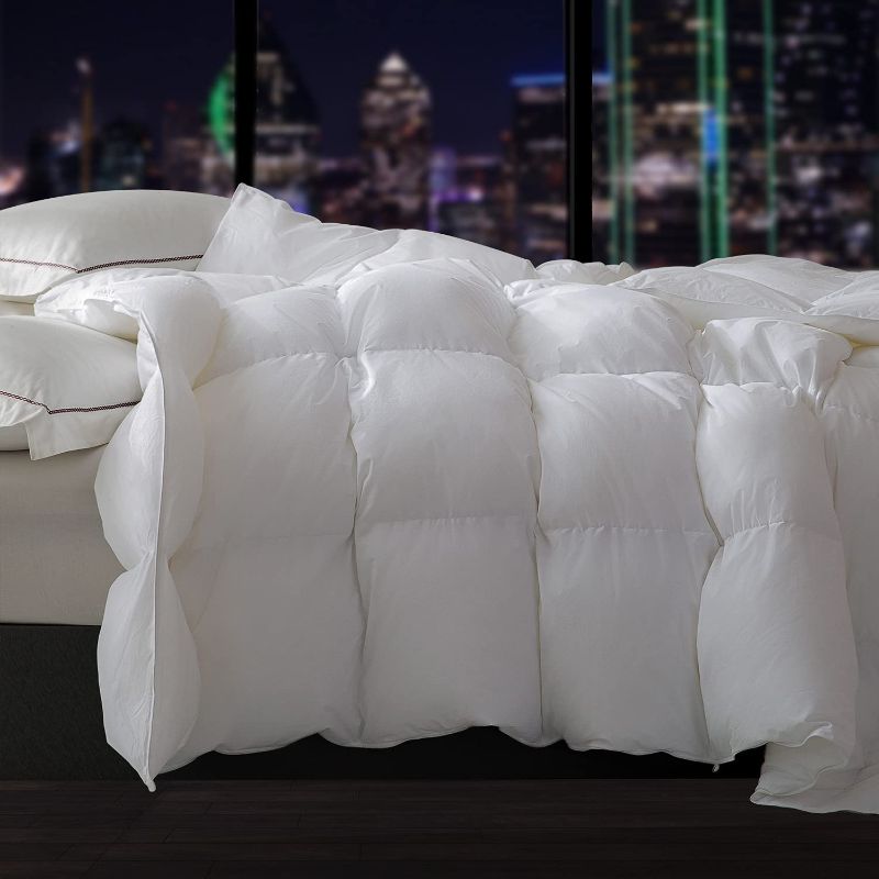 Photo 1 of ELEMUSE Lightweight White Down Comforter Queen - Cooling All Season Duvet Insert with Corner Tabs - 100% Egyptian Cotton Down Proof Cover - Medium Warmth & Washable
