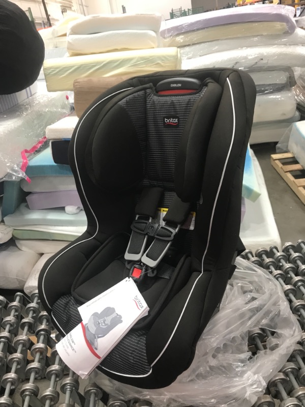 Photo 2 of Britax Emblem 3 Stage Convertible Car Seat - Dash