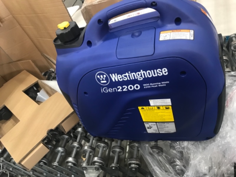 Photo 5 of Westinghouse Westinghouse IGen2200 Portable Inverter Generator - Gas 02000
