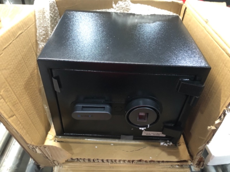 Photo 3 of Barska, AX13498, 0.75 Cu. ft. Biometric Fireproof Safe, Black

//ITEM IS LOCKED// KEY DOESNT WORK