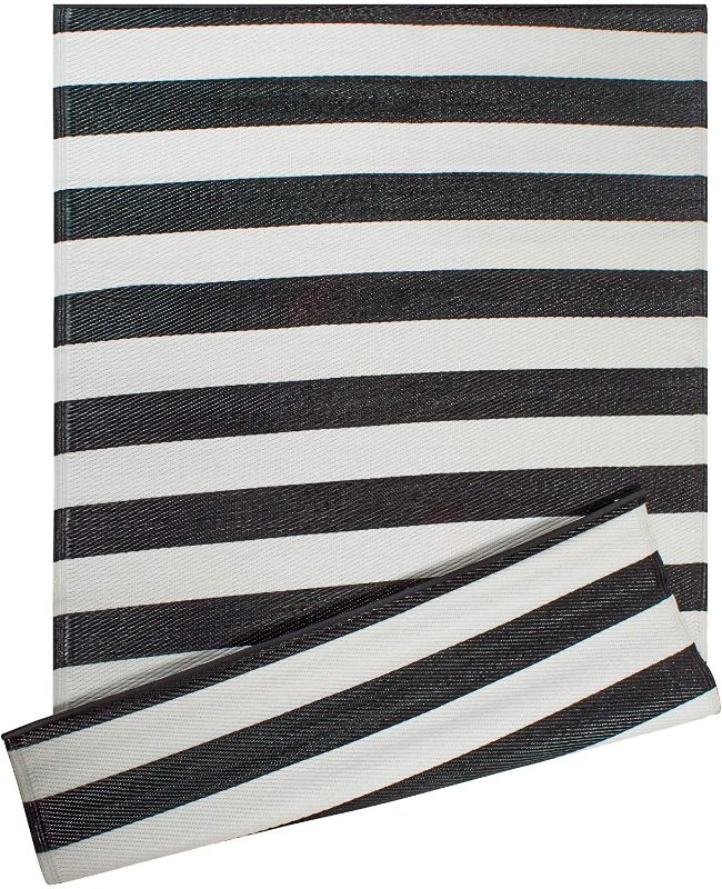 Photo 1 of 
DII Outdoor Rug Collection Reversible Woven Stripe, 4x6-Feet, Black & White
Color:Black & White
Size:4x6-Feet