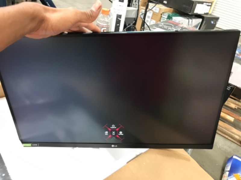 Photo 4 of LG - UltraGear 27" IPS LED QHD FreeSync Monitor with HDR (HDMI) - Black