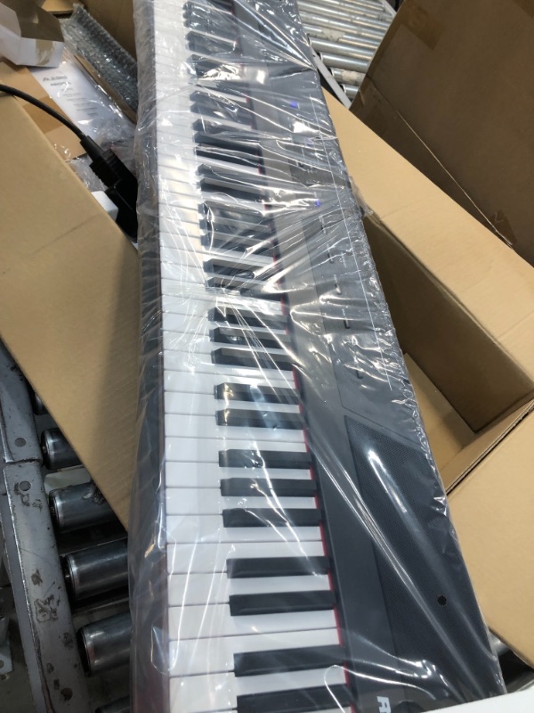 Photo 3 of Alesis Recital – 88 Key Digital Piano Keyboard with Semi Weighted Keys, 2x20W Speakers, 5 Voices, Split, Layer and Lesson Mode, FX and Piano Lessons
