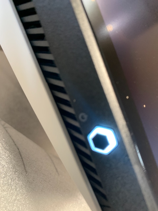 Photo 7 of Alienware 27 Gaming Monitor - AW2721D (Latest Model) - 240Hz, 27-inch QHD, Fast IPS Monitor with VESA DisplayHDR 600, NVIDIA G-SYNC Ultimate Certification and IPS Nano Color Technology, White, XW3CK
