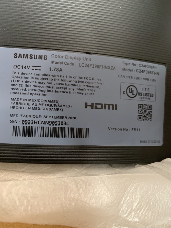 Photo 1 of Samsung 24" Curved LED Monitor Full HD 1920x1080 Resolution