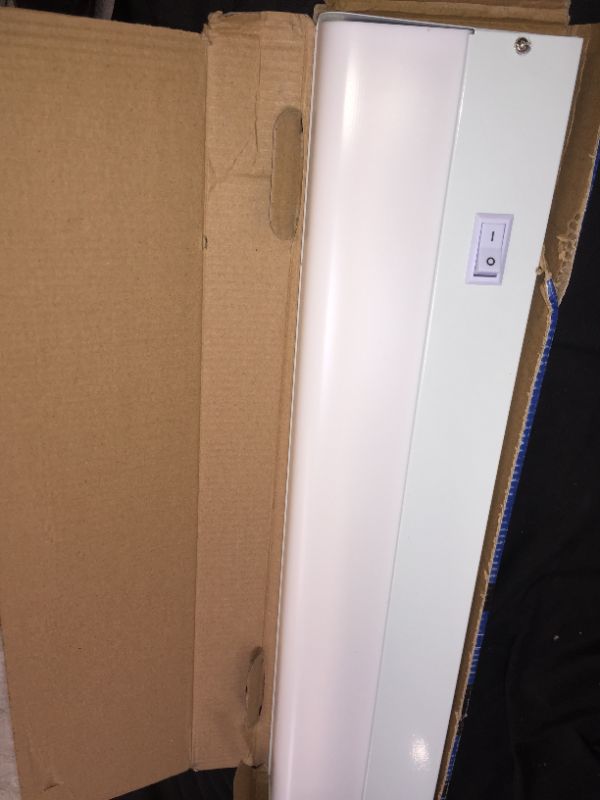 Photo 1 of GE Advantage 18in. Fluorescent Direct Wire Light Fixture, 16547