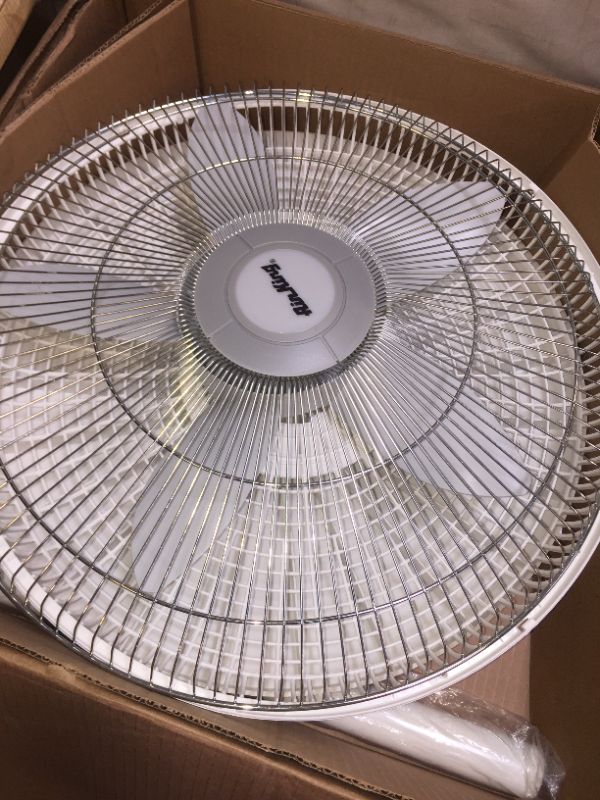 Photo 3 of 18 in. Commercial Grade Oscillating Pedestal Fan