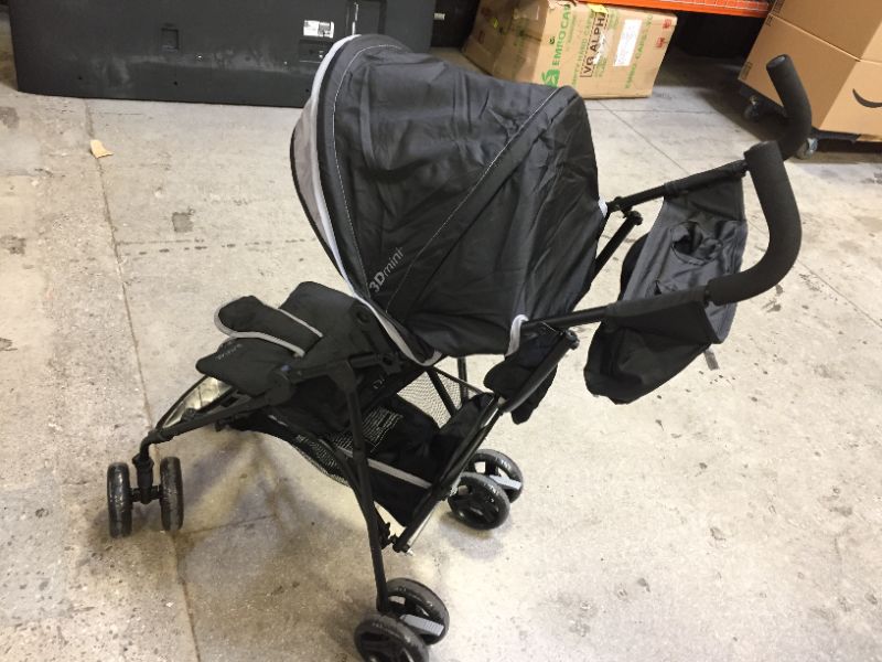 Photo 3 of 3Dmint lightweight baby stroller---use dirty 