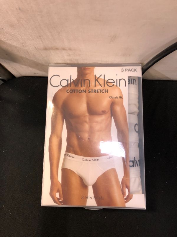 Photo 2 of Calvin Klein Men's Cotton Stretch Hip Briefs 3-Pack NU2661
size M