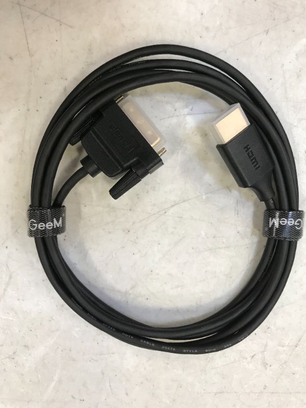 Photo 1 of QGeeM deluxe computer cable hdmi