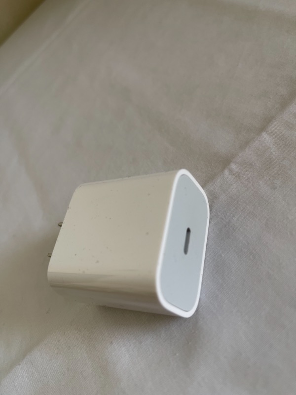 Photo 2 of Apple 20W USB-C Power Adapter