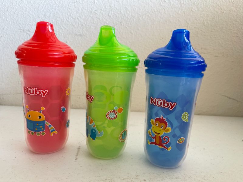 Photo 2 of Nuby Insulated No Spill Easy Sip Cup with Vari-Flo Valve Hard Spout, Boy, 9 Oz, 3 Count
