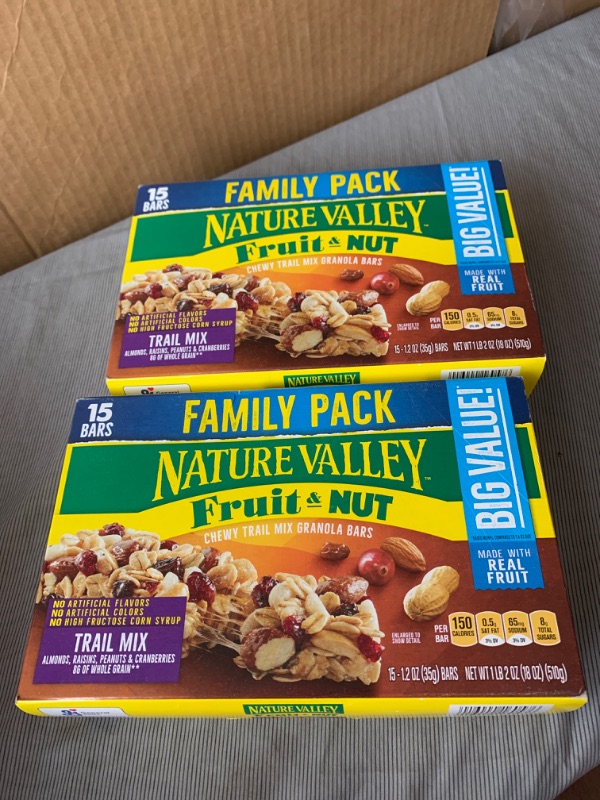 Photo 2 of 2 pack Nature Valley Granola Bars, Fruit and Nut, Chewy Trail Mix Granola Bars, 18 oz, 15 ct

best before oct-11-21
