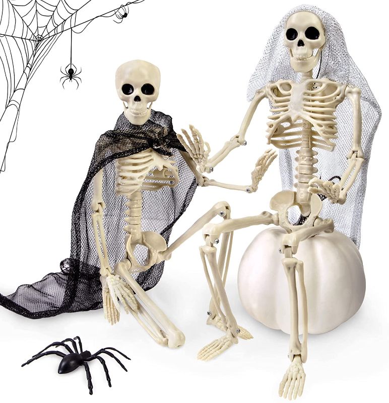 Photo 1 of 2Pcs 16" Halloween Skeletons Decor, Hanging Full Body Joints Posable Skeleton Halloween Decoration Bride Groom Spider Accessories Halloween Party Favors Haunted House Indoor Spooky Decor

