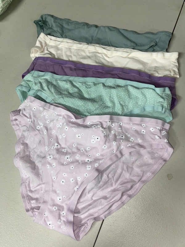 Photo 1 of Amazon essentials women’s underwear