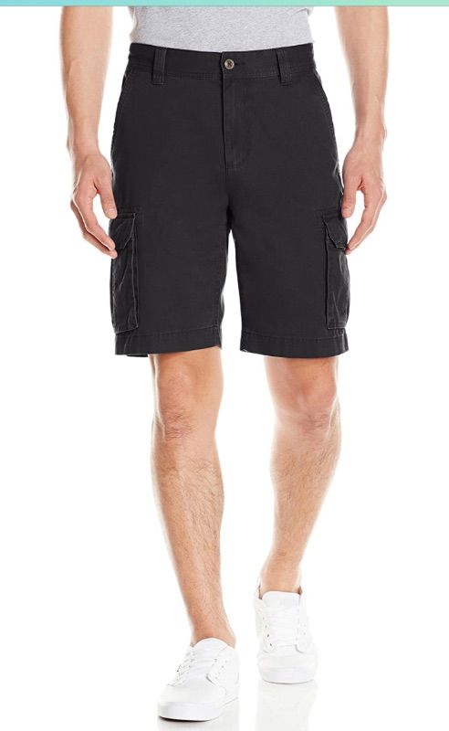 Photo 1 of Amazon Essentials Men's Classic-Fit 10” Cargo Short size 36