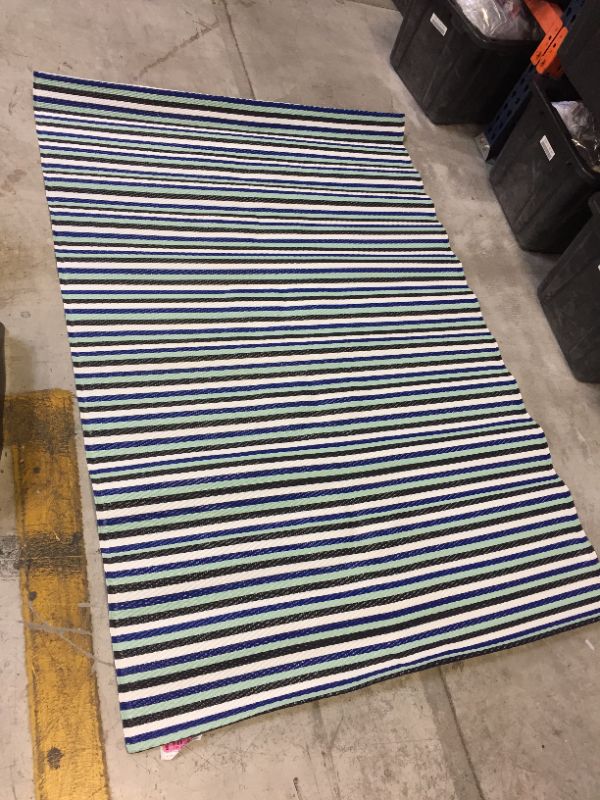 Photo 1 of 4' x 6' Outdoor Rug Shadow Stripe