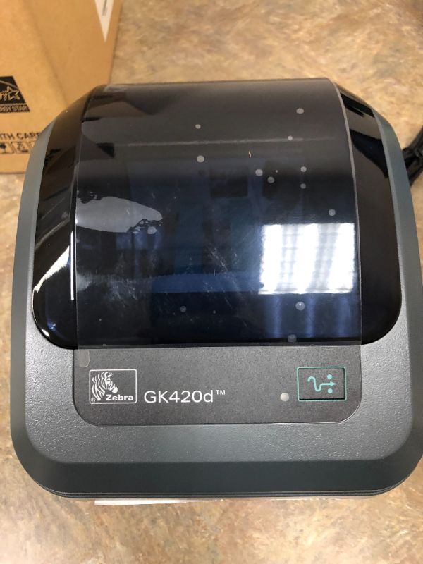 Photo 3 of ZEBRA GK420d Direct Thermal Desktop Printer Print Width of 4 in USB Serial and Parallel Port Connectivity GK42-202510-000