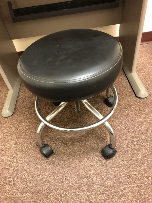 Photo 3 of Work station with black leather chair.
