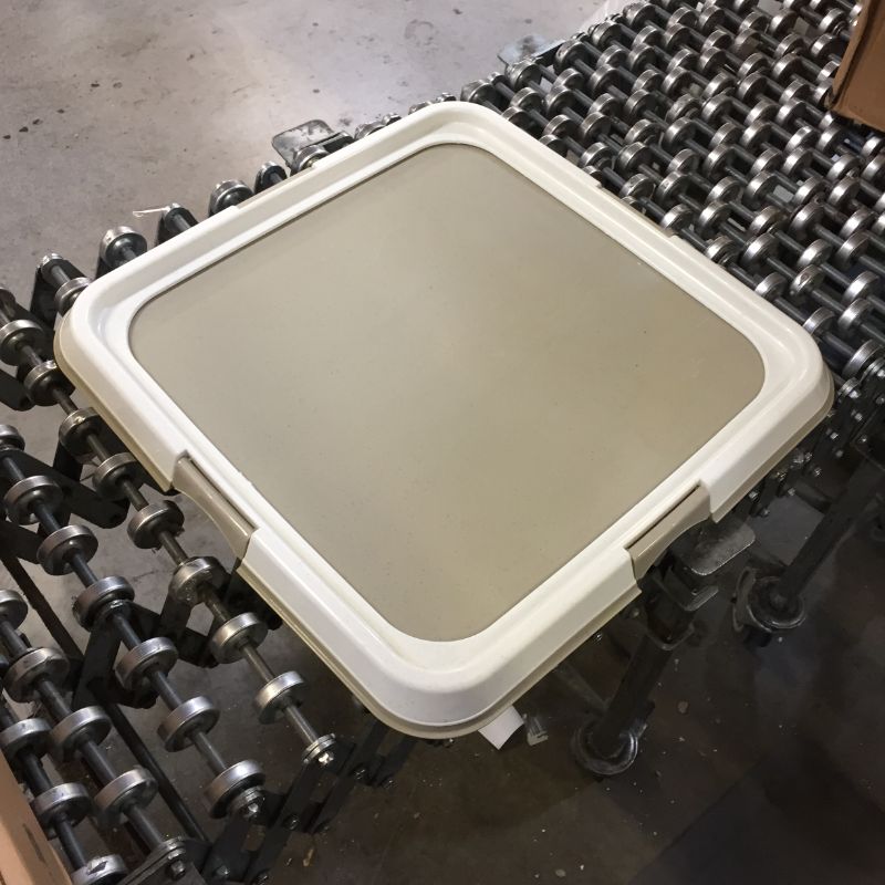 Photo 1 of  USA Extra Large Pet Potty Training Pad Holder. WHITE/BROWN 