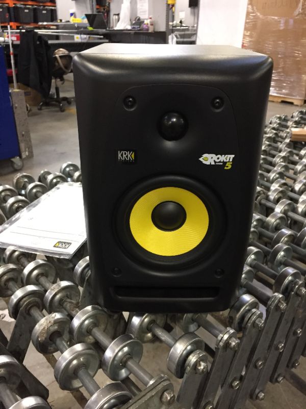 Photo 1 of KRK Classic 5 Professional Bi-Amp 5" Powered Studio Monitor
