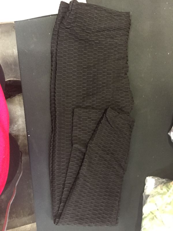 Photo 1 of GENERIC BLACK LEGGING