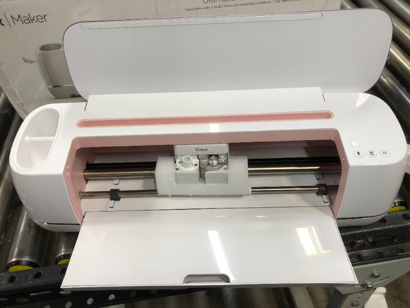 Photo 1 of Cricut Maker, Rose