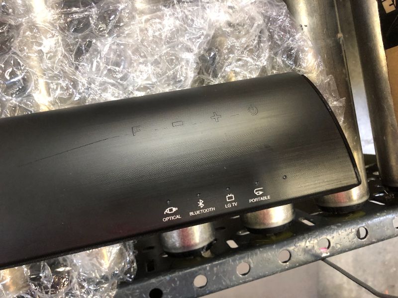 Photo 12 of Refurbished LG SH2 2.1-Channel 100-Watt Soundbar with BT and Subwoofer
