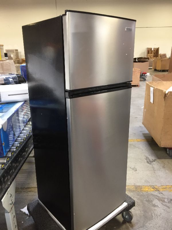 Photo 2 of 7.1 cu. ft. Top Freezer Refrigerator in Stainless Steel Look
