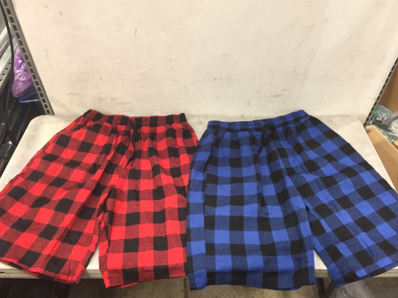 Photo 1 of 2 pack Men's Buffalo Plaid Shorts L/XL Comfortable, Sleepwear