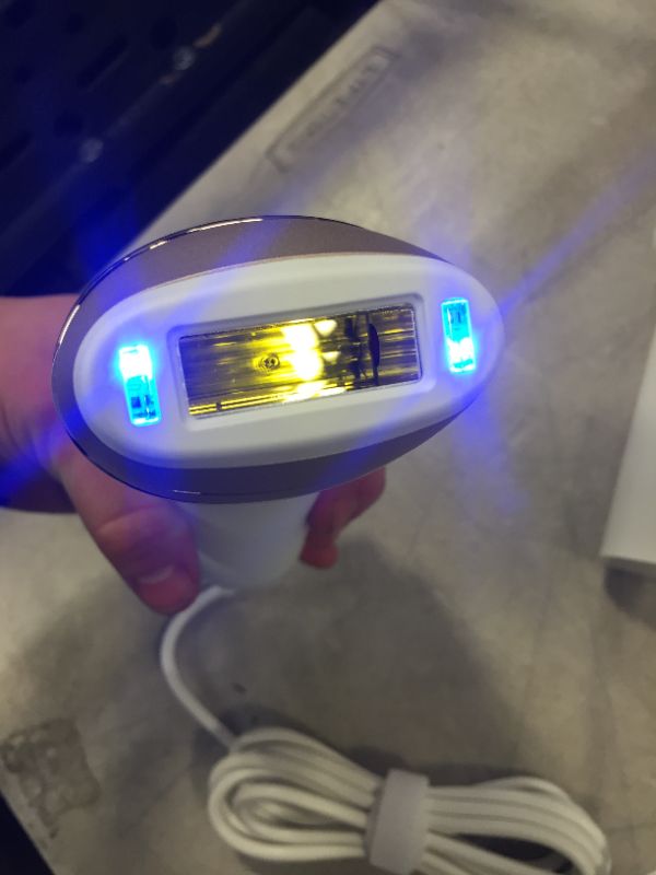 Photo 1 of Braun Silk Expert Pro 5 PL5137 IPL Permanent Hair Removal System