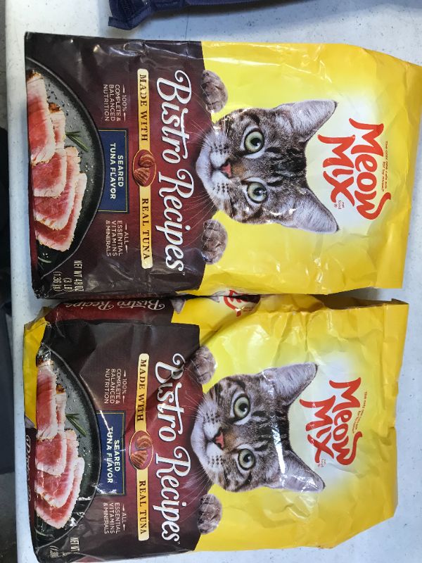 Photo 1 of 2 pack of Meow Mix Bistro Recipes Seared Tuna Flavor Dry Cat Food, 3-Pound