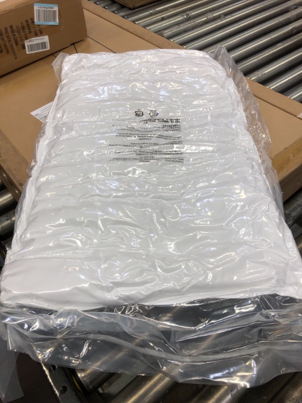 Photo 1 of TWIN XL MATTRESS TOPPER COLOR WHITE