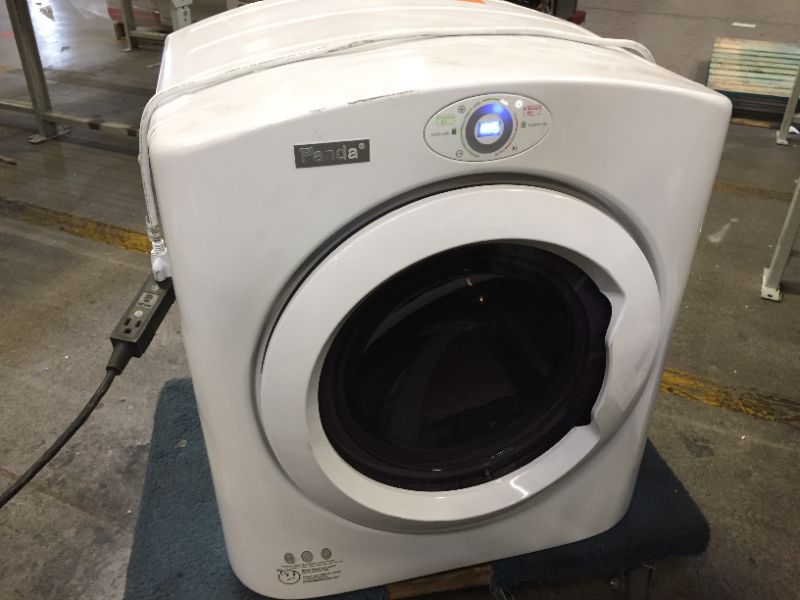 Photo 2 of Panda PAN875W 3.75 cu. Ft. Portable Compact Landry Dryer
