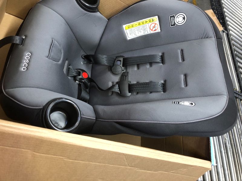 Photo 3 of Cosco Apt 50 Convertible Car Seat (Black Arrows)